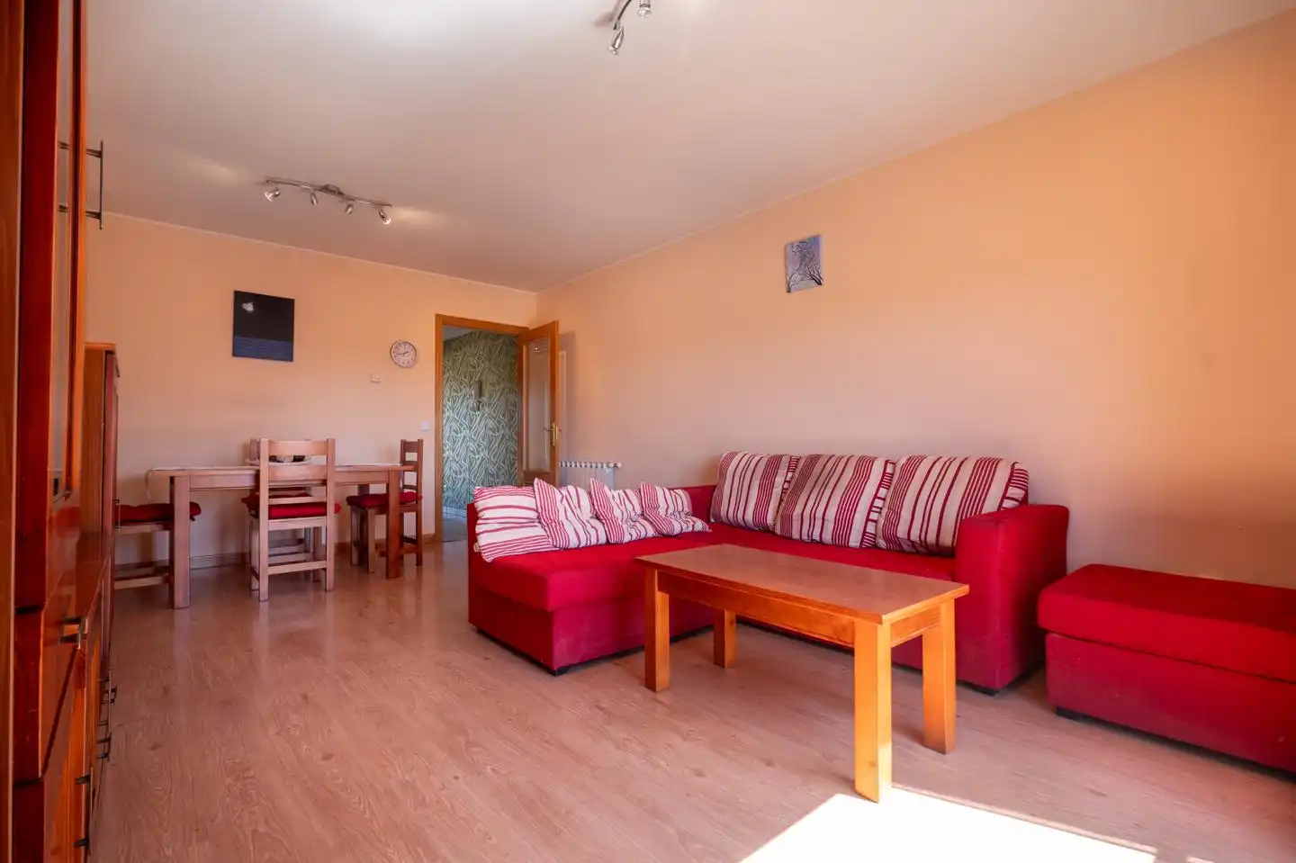 Sala de estar de Casa adosada de alquiler en Ávila con Calefacción, Parquet y Terraza