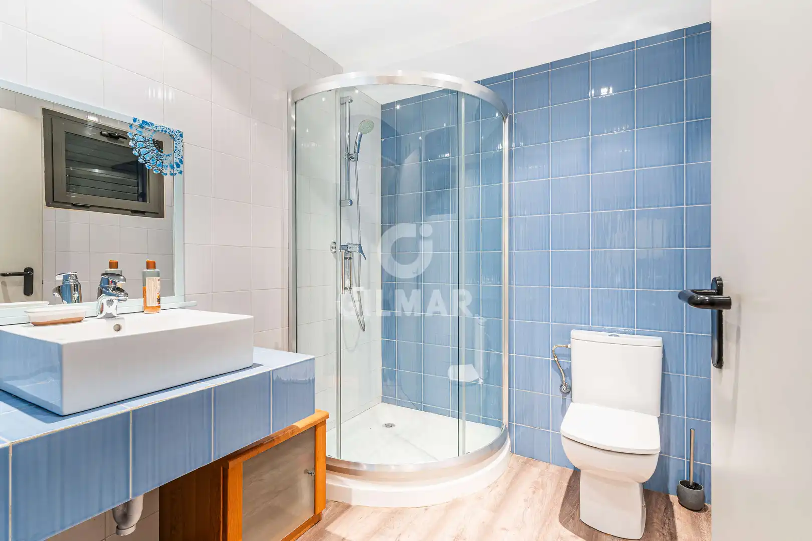 Badezimmer von Einfamilien-Reihenhaus zum Verkauf in Leganés mit Heizung, Privatgarten und Schwimmbad