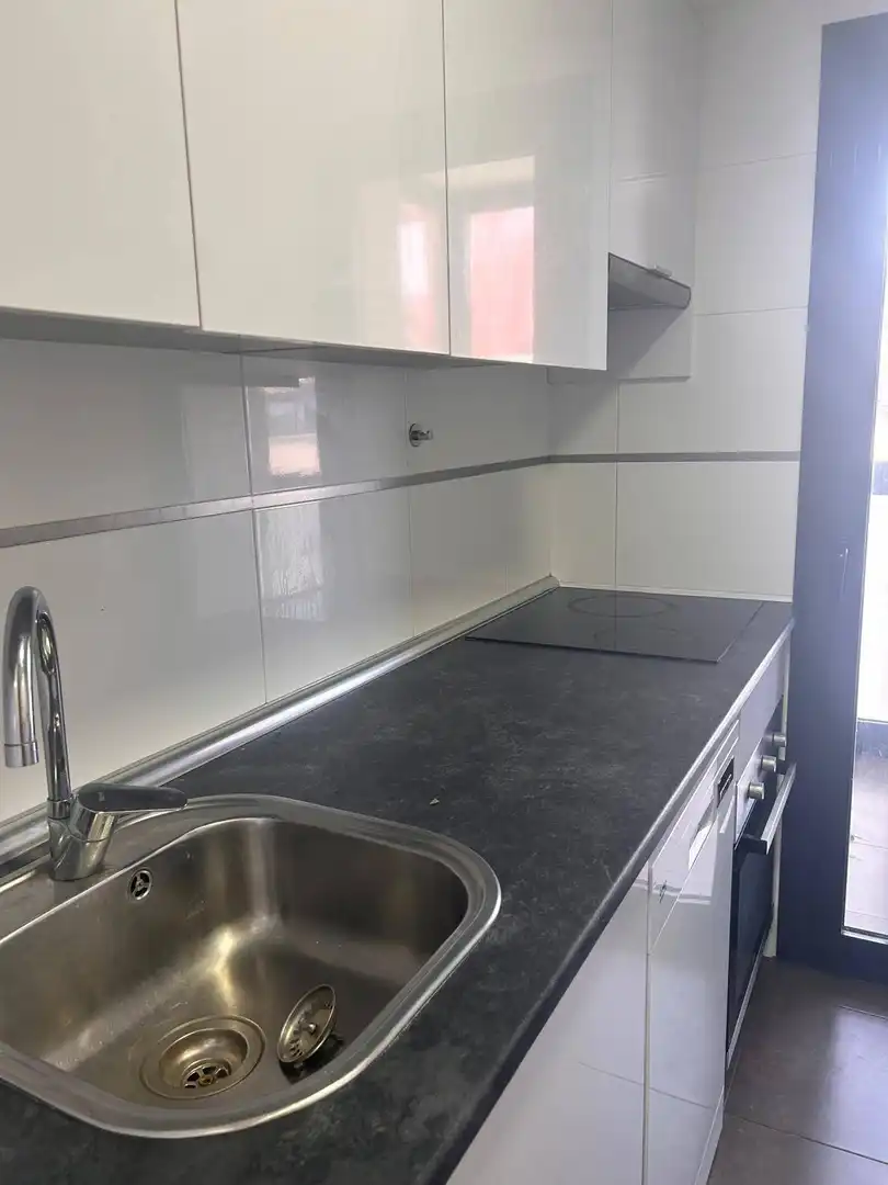 Kitchen of Flat for rent in Madrid  with Storage room and Community pool