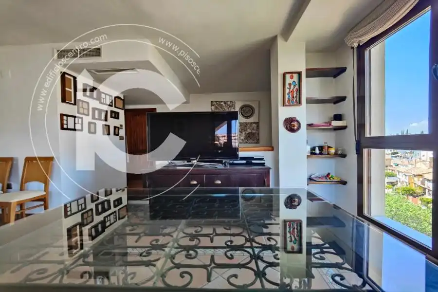 Cocina de Casa o chalet de alquiler en Huétor Vega con Aire acondicionado y Jardín privado