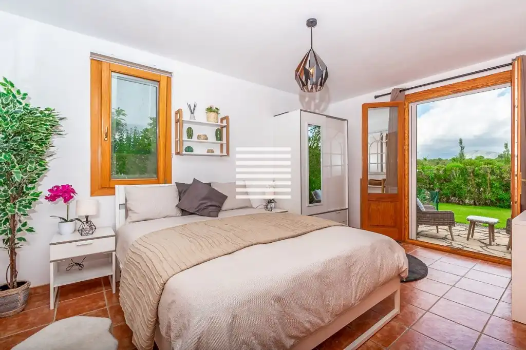 Habitación de Finca rústica en venta en Alcúdia con Aire acondicionado, Jardín privado y Terraza