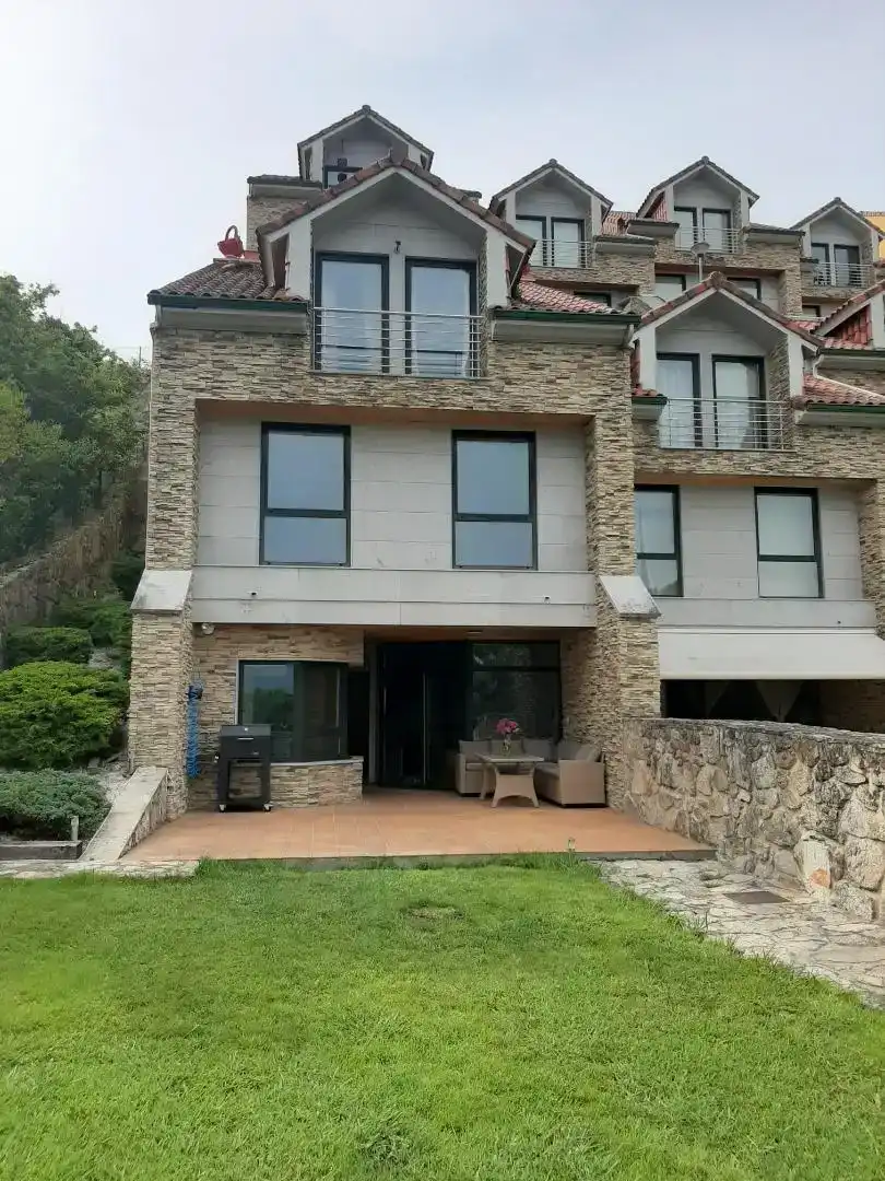 Exterior view of Houses for rent in Poio  with Private garden, Parquet flooring and Storage room