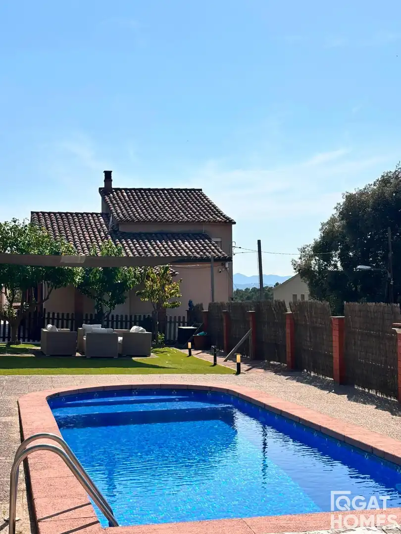 Garden of Houses for sale in Sant Cugat del Vallès  with Air Conditioner, Heating and Terrace