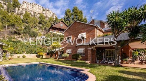 Casa Independiente de gran tamaño en Vallirana  4 Hab  Buhardilla  Garaje 5 Plazas, imatge 2
