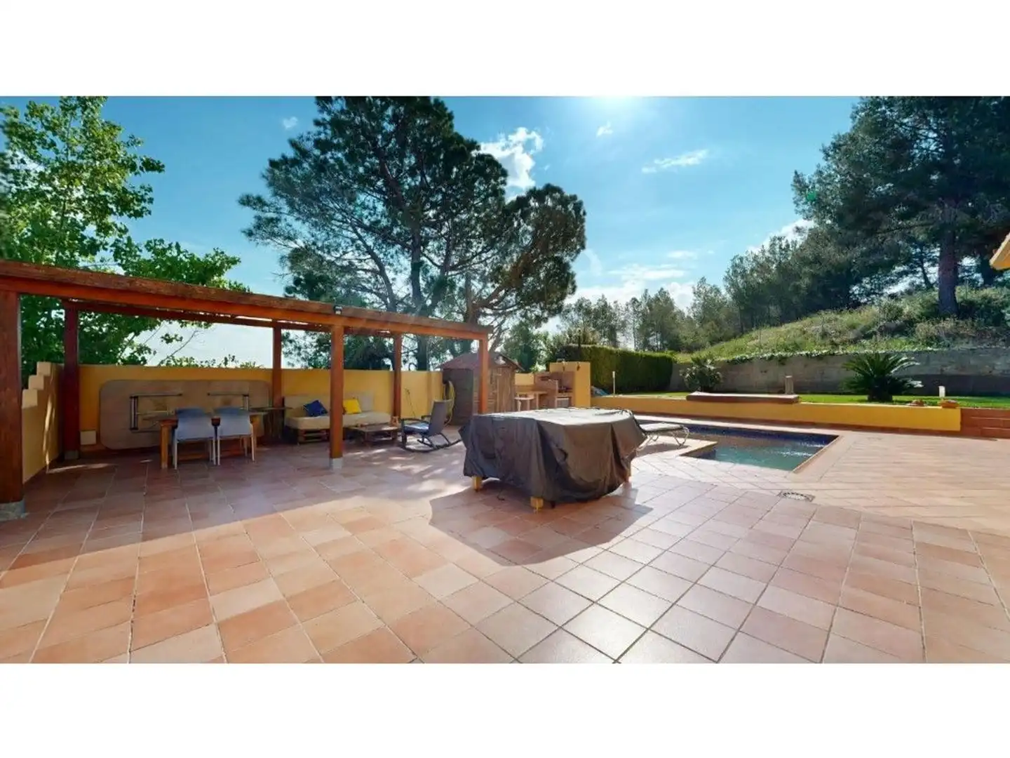 Jardí de Casa o xalet en venda en Riba-roja de Túria amb Aire condicionat, Calefacció i Jardí privat