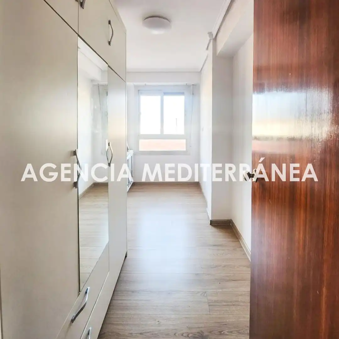 Piso en venta en Valencia con Aire acondicionado, Calefacción y Parquet