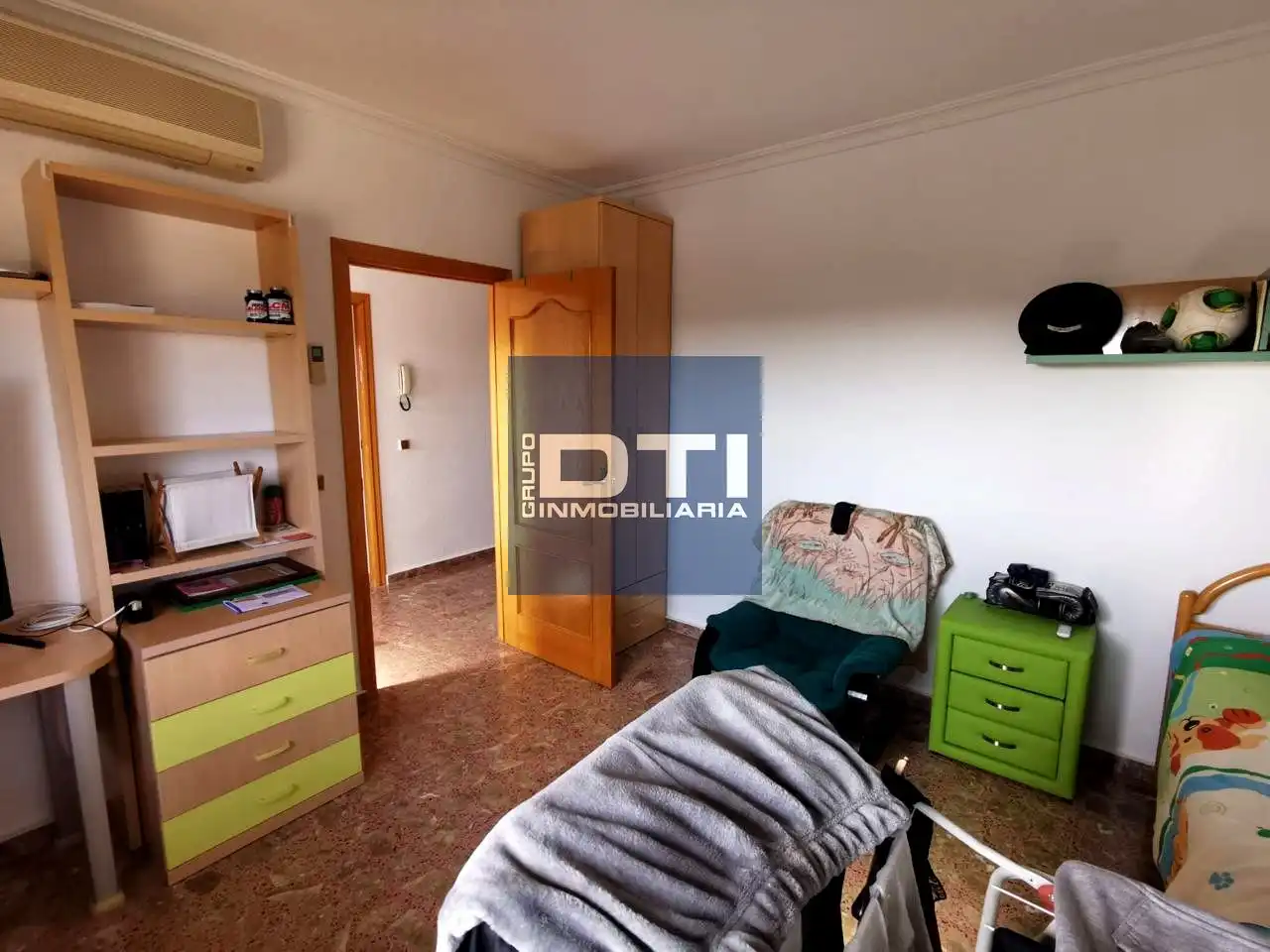 Dormitori de Casa o xalet en venda en Balazote amb Aire condicionat i Terrassa