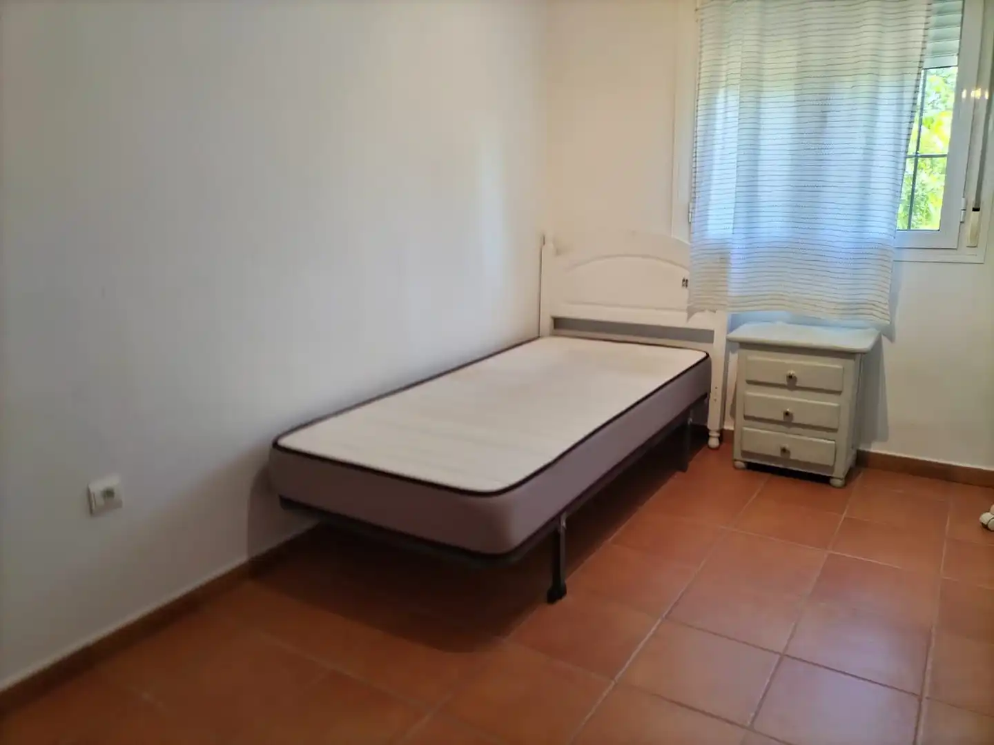 Schlafzimmer von Country house zur Miete in Málaga mit Klimaanlage