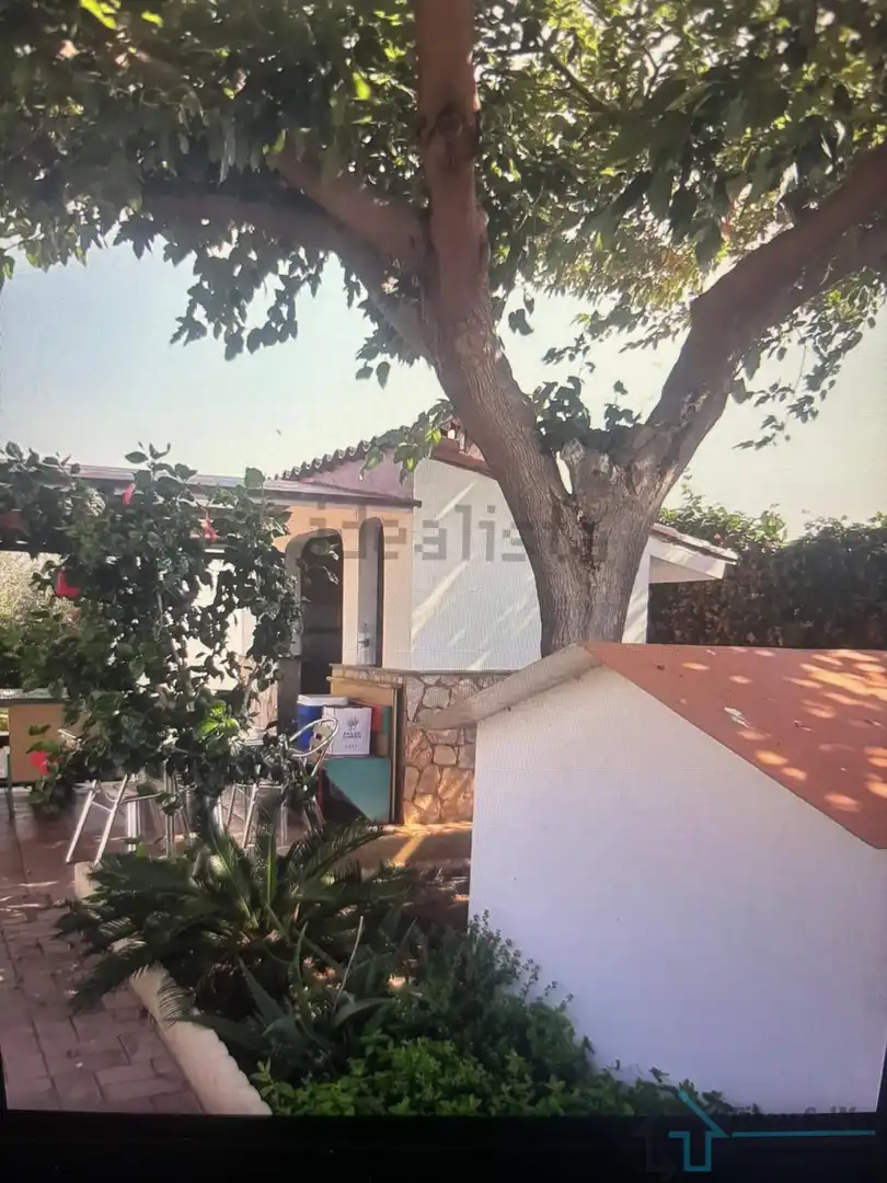 Finca rústica en venta en Corinto - Almarda