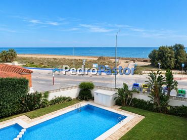 Apartment with pool for sale in El Puerto