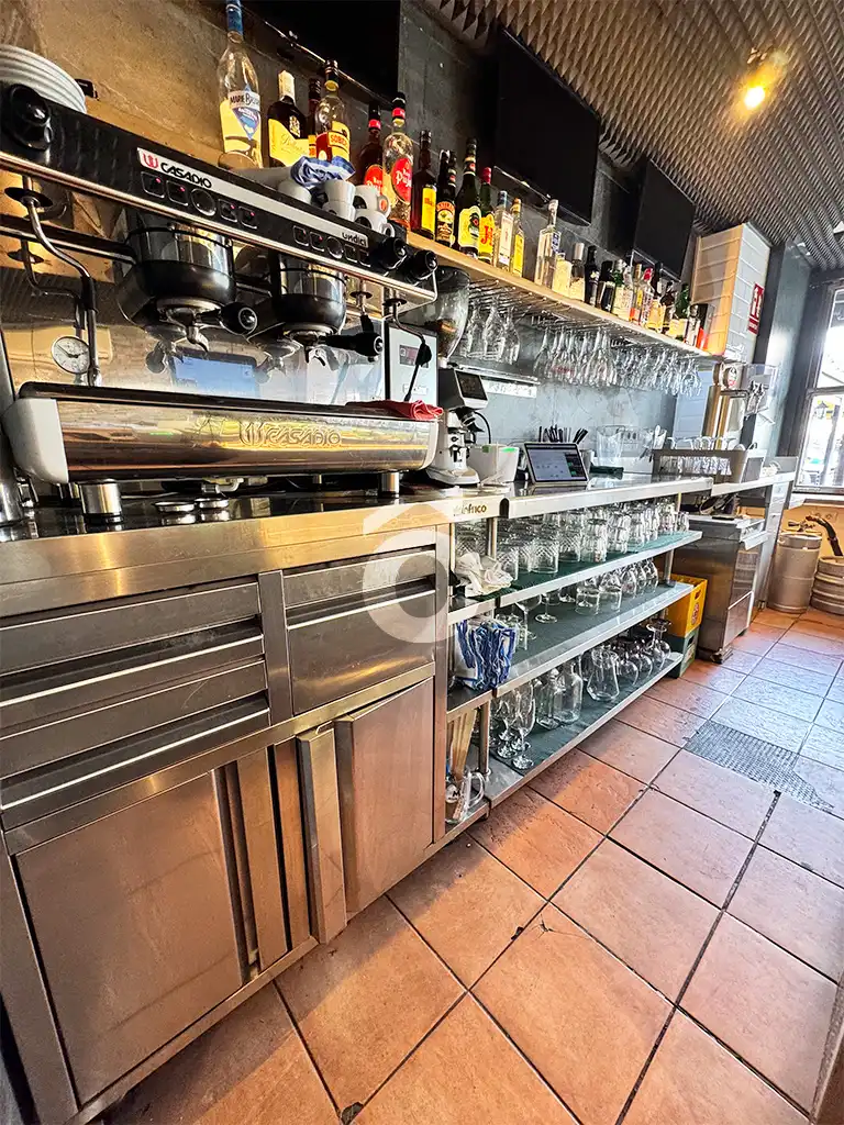 Local comercial en traspaso en Carretera de Martorell, imagen 7