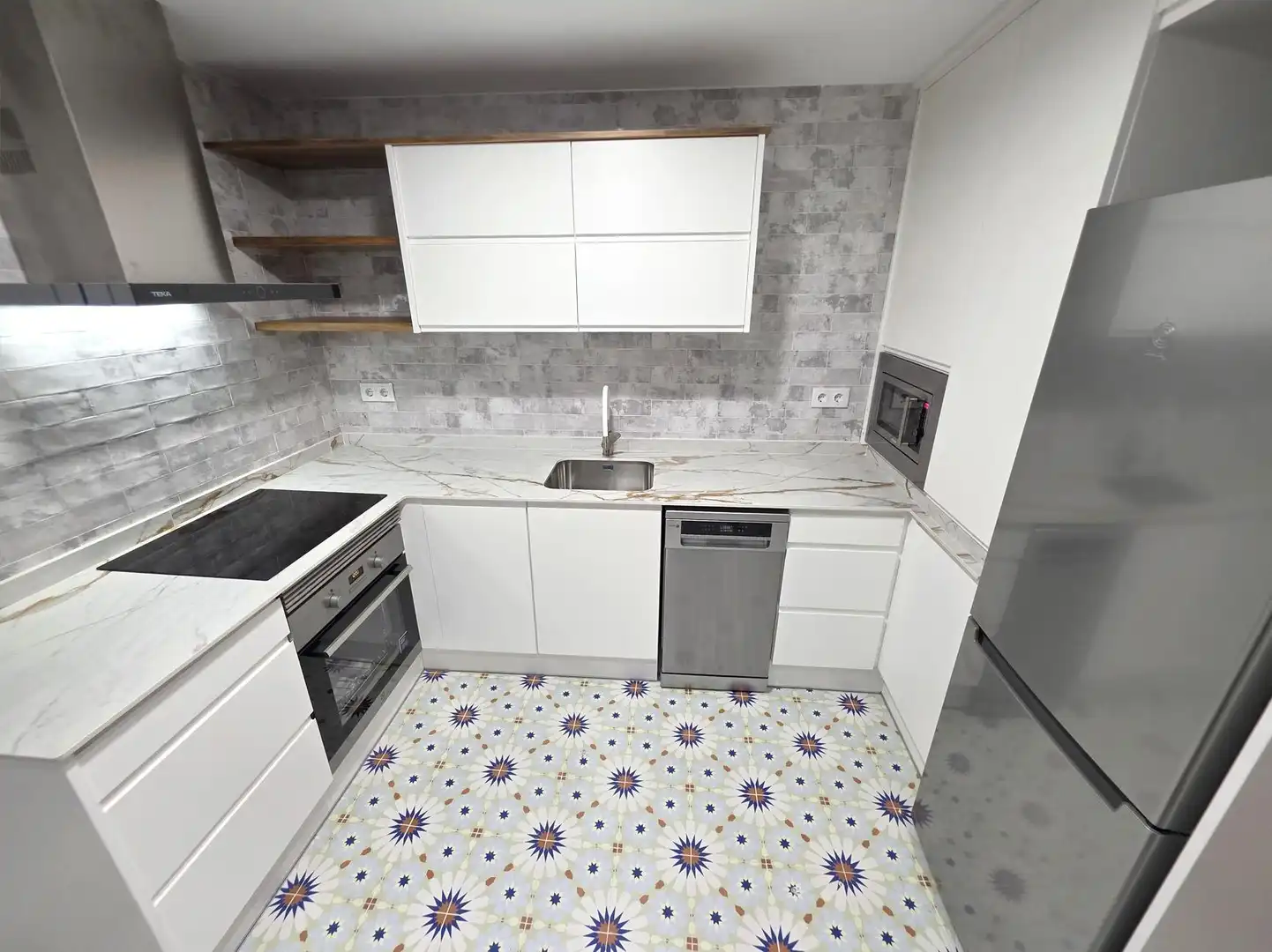 Küche von Haus oder Chalet zum Verkauf in Castellón de la Plana / Castelló de la Plana mit Klimaanlage, Heizung und Parkett