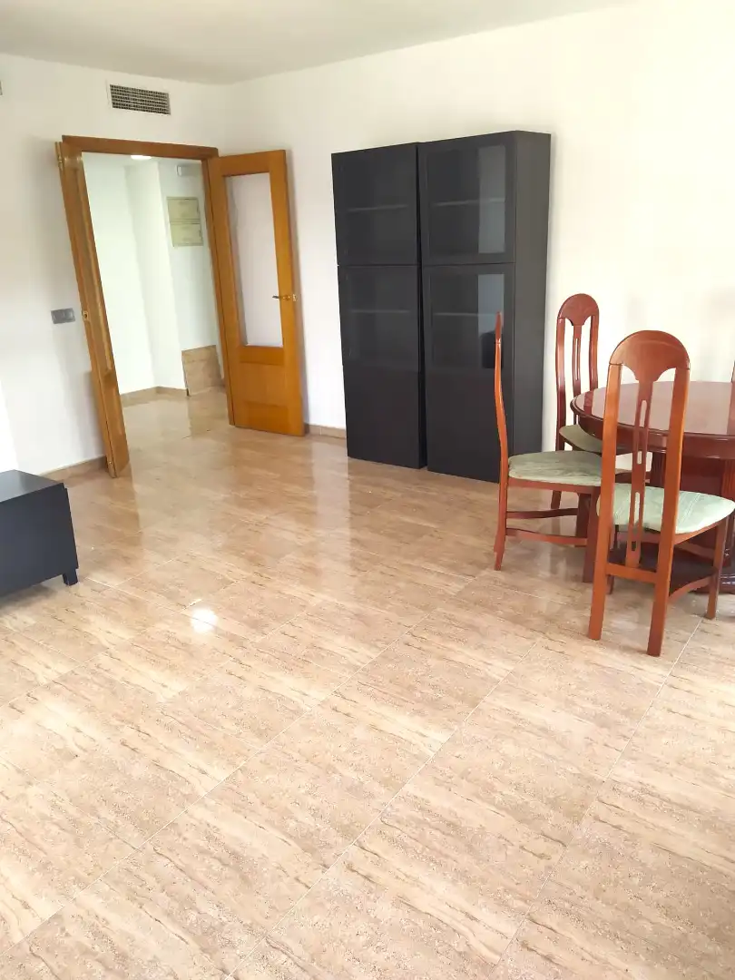 Sala d'estar de Pis de lloguer en Murcia amb Aire condicionat, Traster i Piscina comunitària