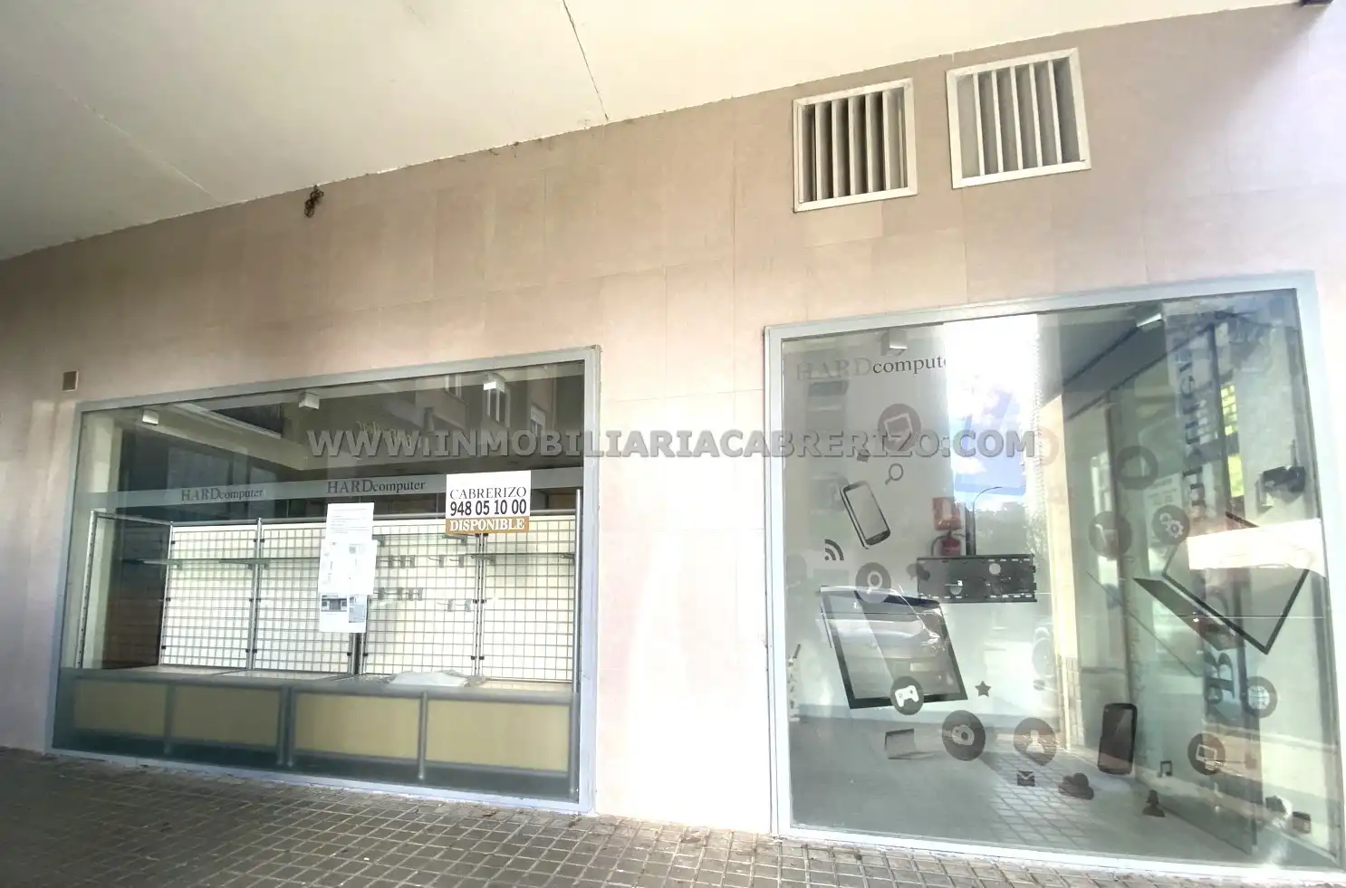 Local en venta en Calle de San Esteban, Barañáin / Barañain