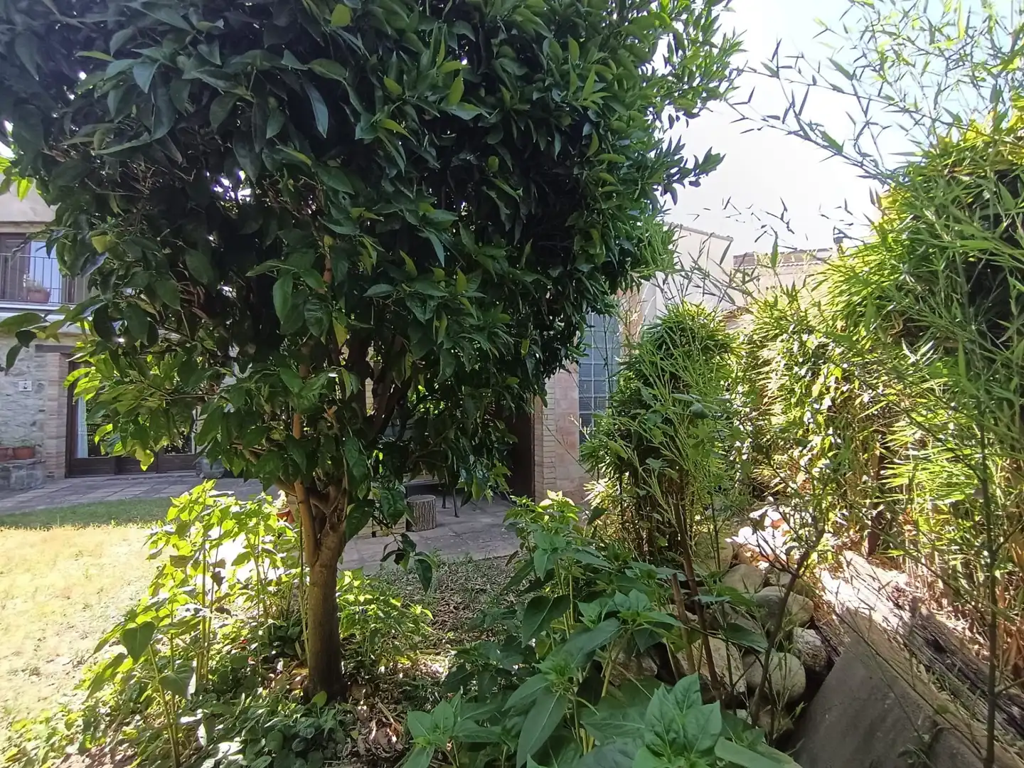 Jardín de Casa adosada en venta en Vilablareix con Calefacción, Terraza y Balcón
