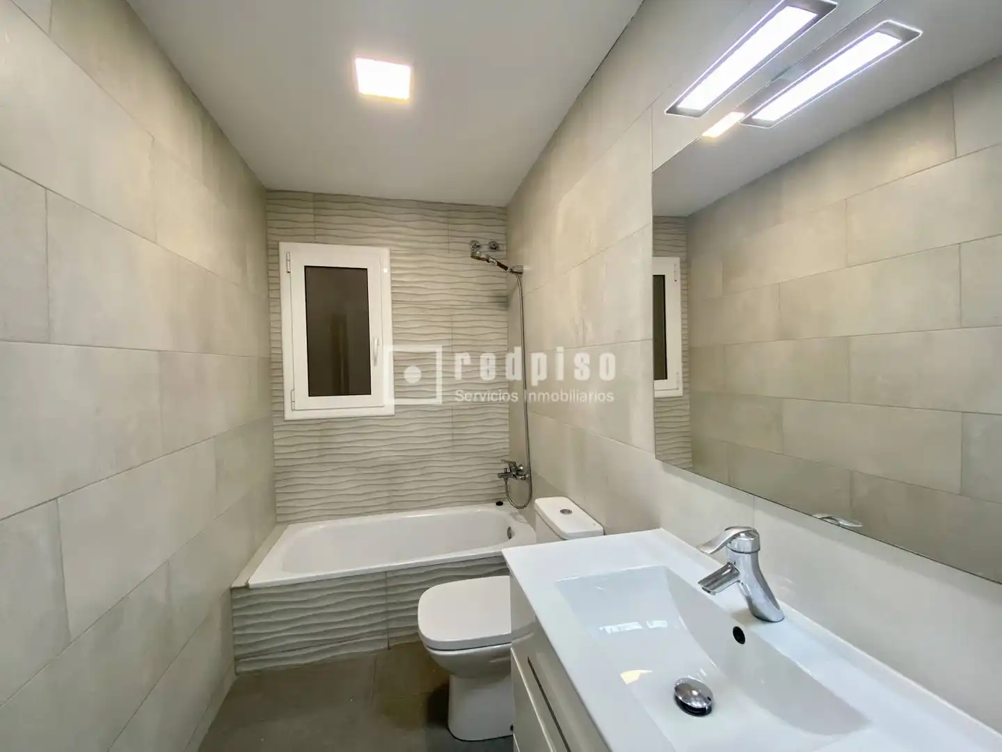 Baño de Piso en venta en Barcelona con Terraza