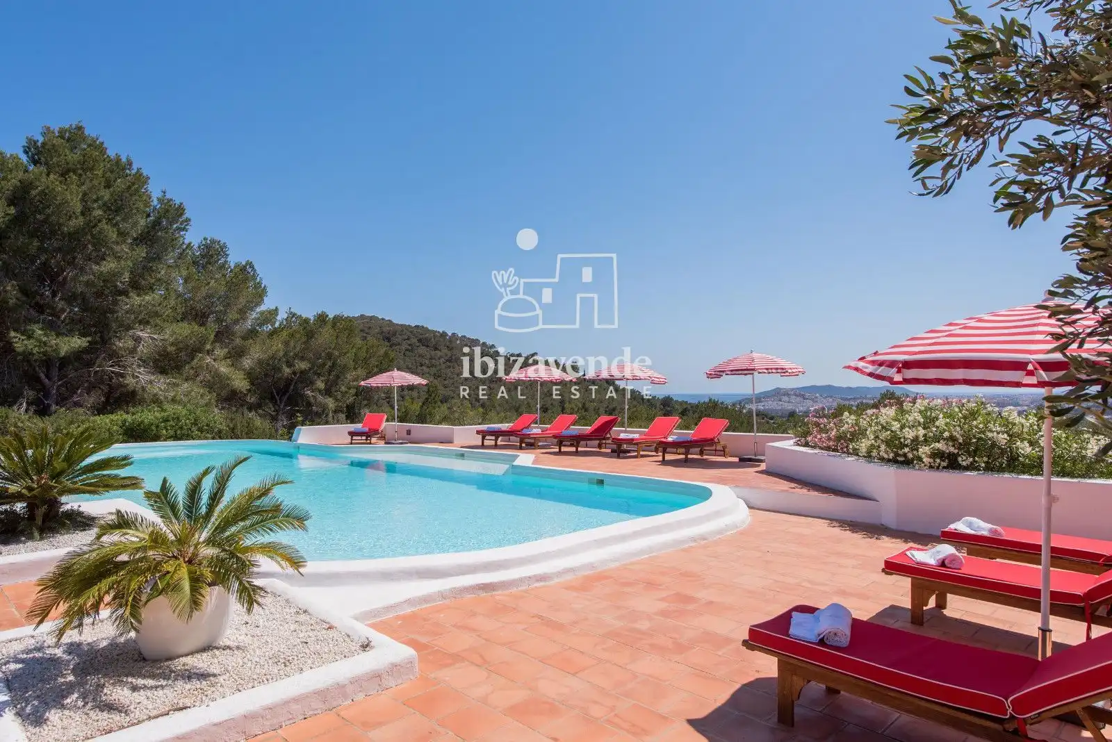 Casa o chalet de alquiler en Santa Eulària des Riu con Aire acondicionado, Calefacción y Terraza