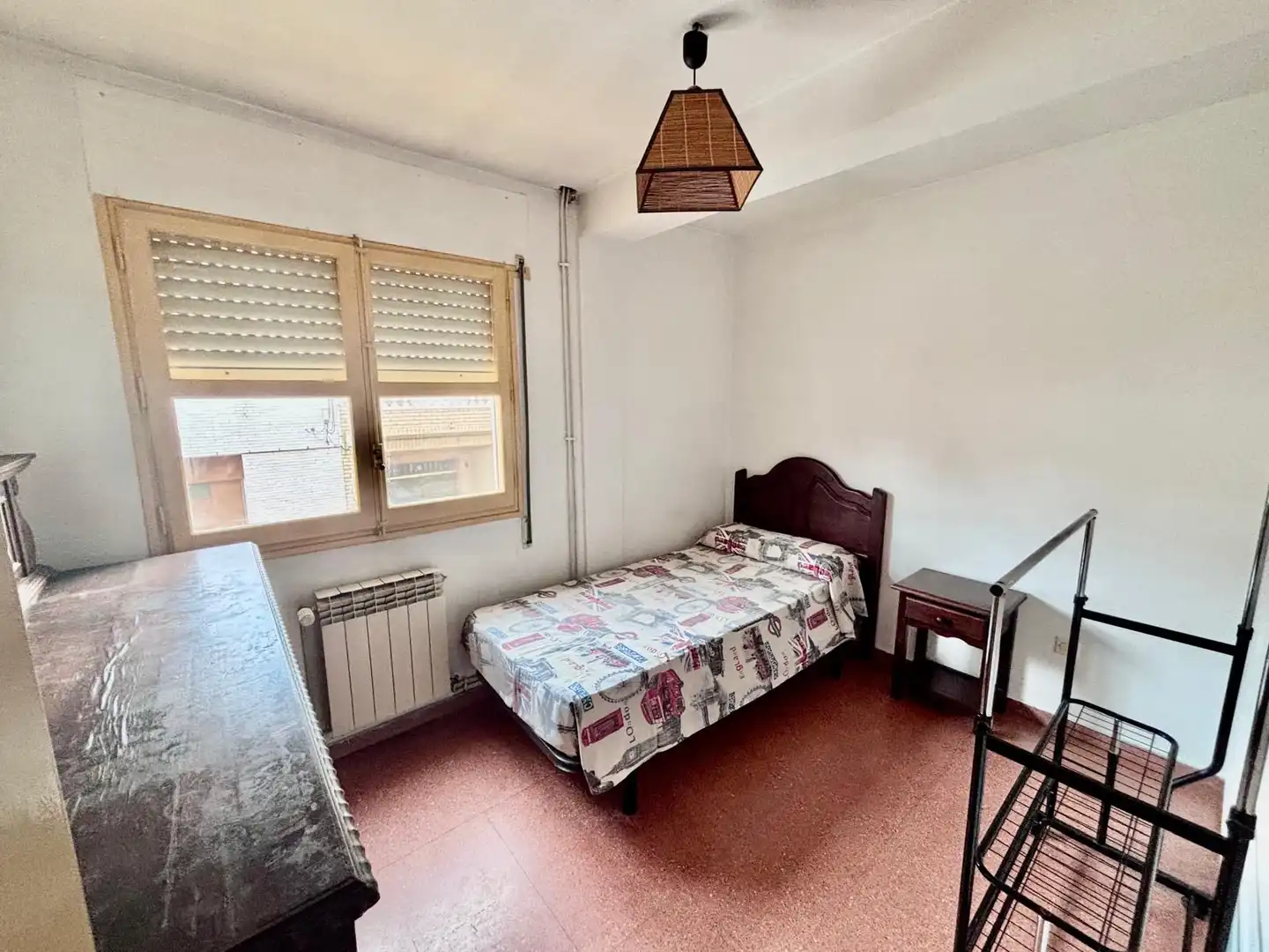 Habitación de Casa adosada en venta en Gelsa con Calefacción y Terraza