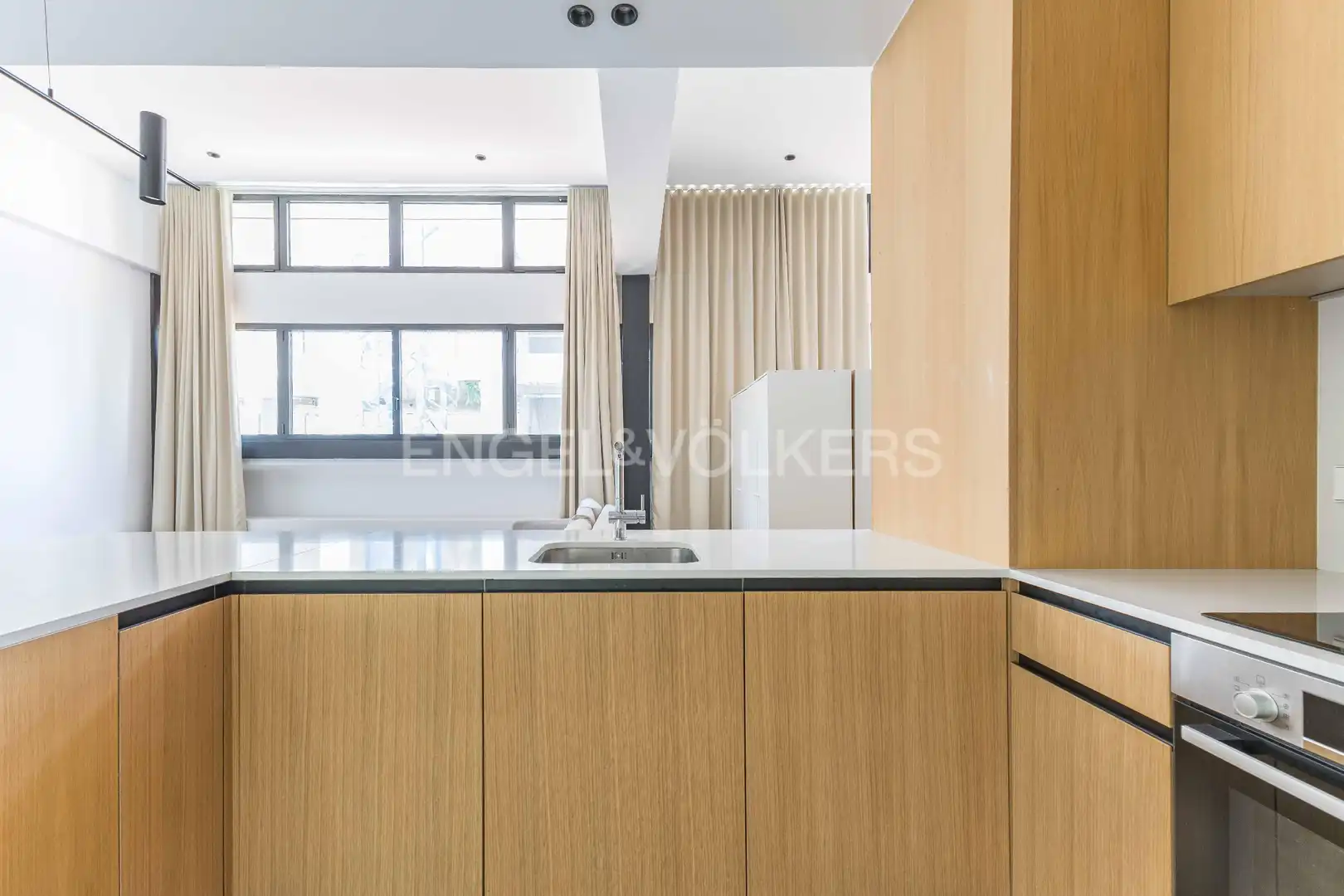 Cocina de Ático en venta en Barcelona con Calefacción