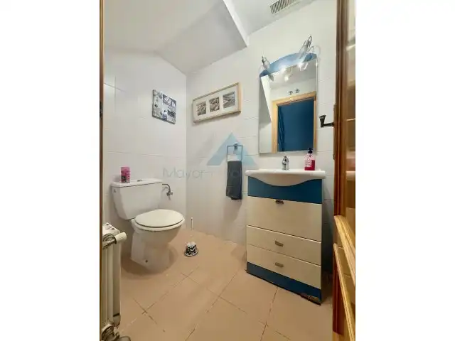 Baño de Casa adosada de alquiler en Meco con Aire acondicionado, Calefacción y Parquet