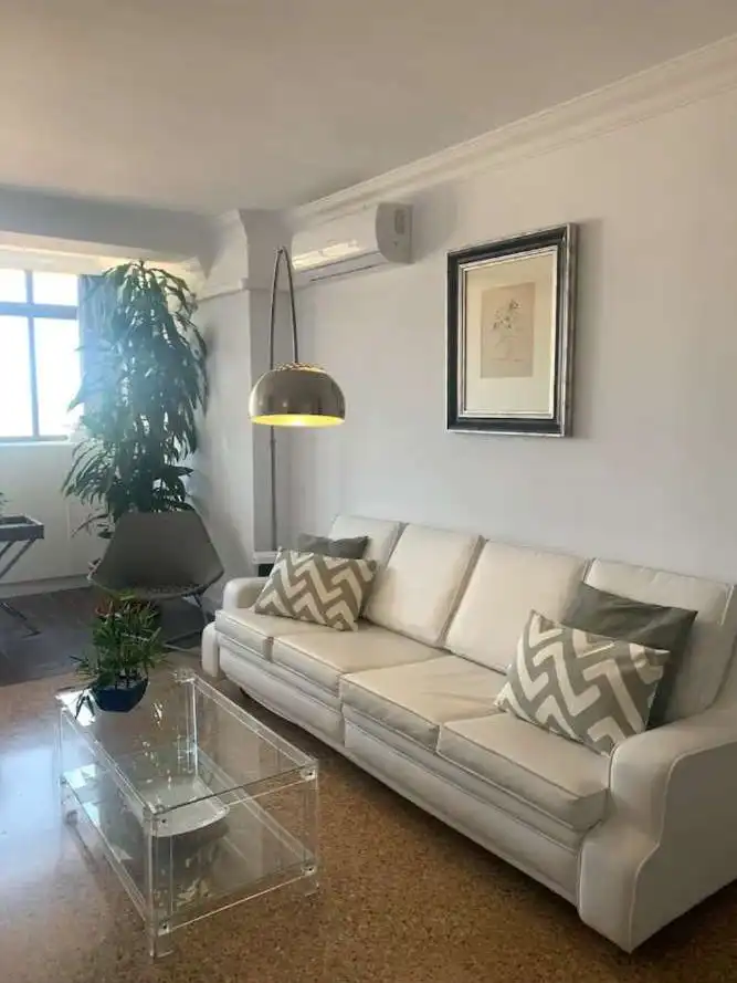 Sala de estar de Apartamento en venta en Torremolinos con Aire acondicionado, Calefacción y Piscina