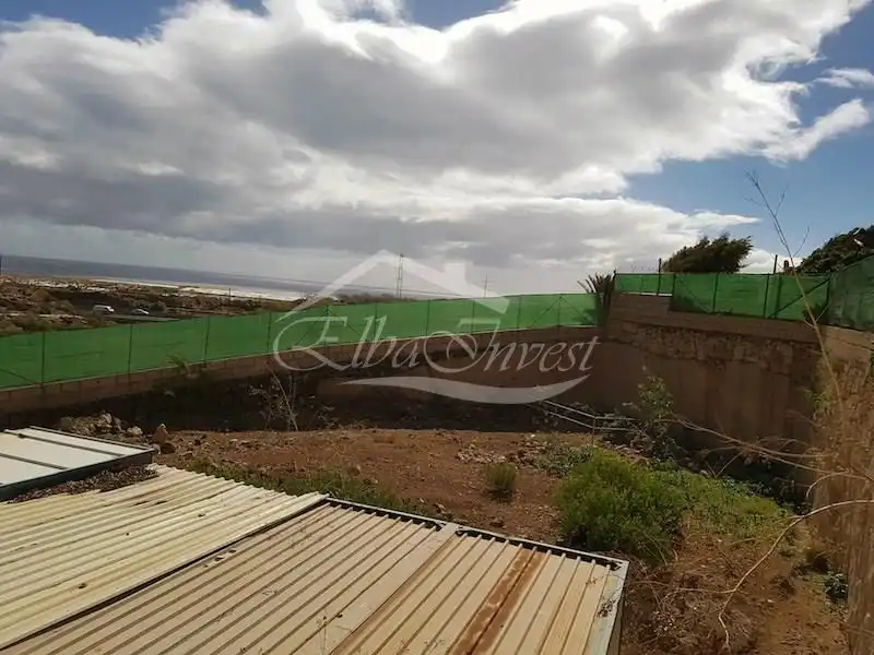 Buildings for sale in Granadilla de Abona