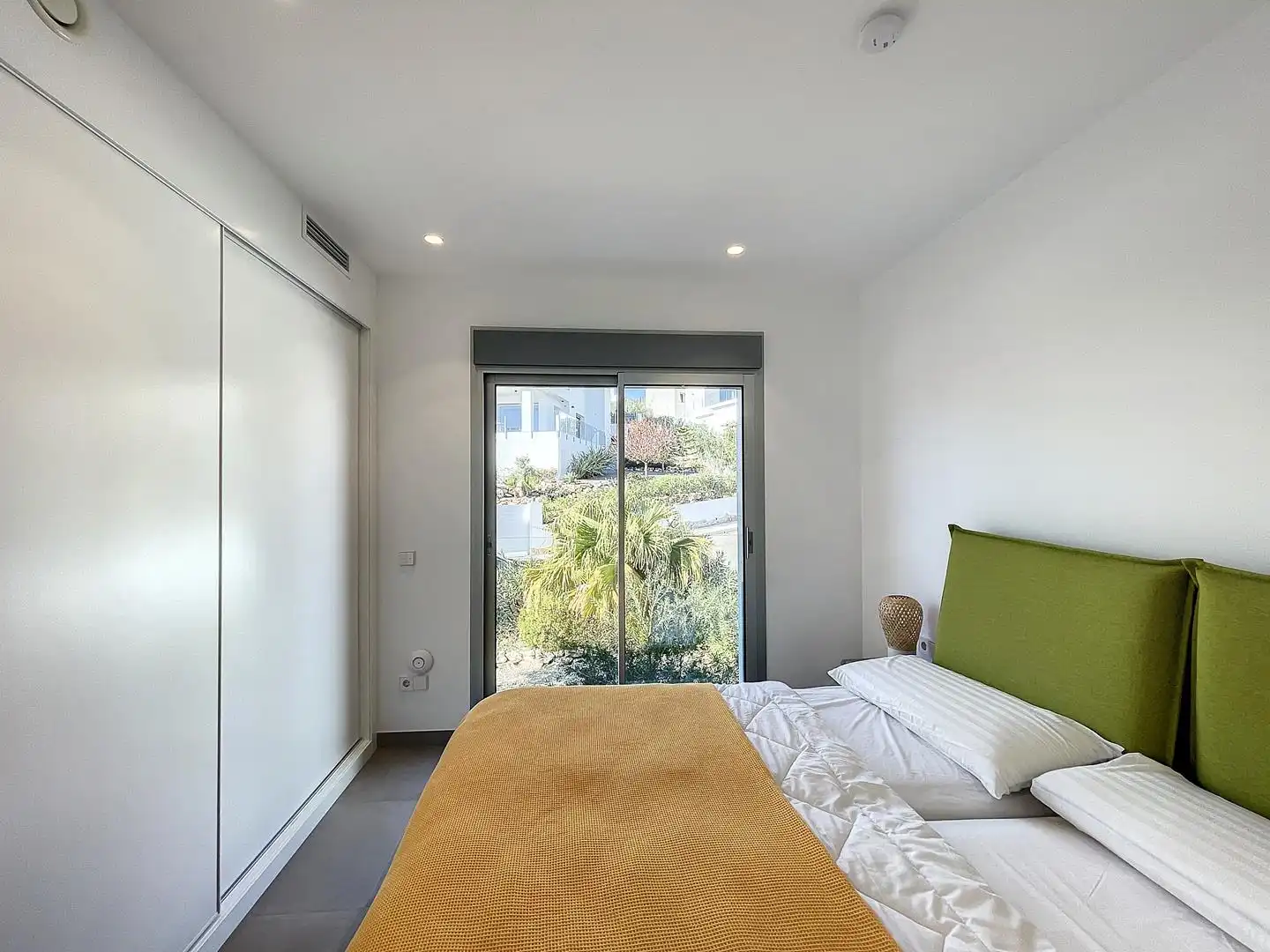 Chalet con piscina en venta en Cumbre del Sol, imagen 27