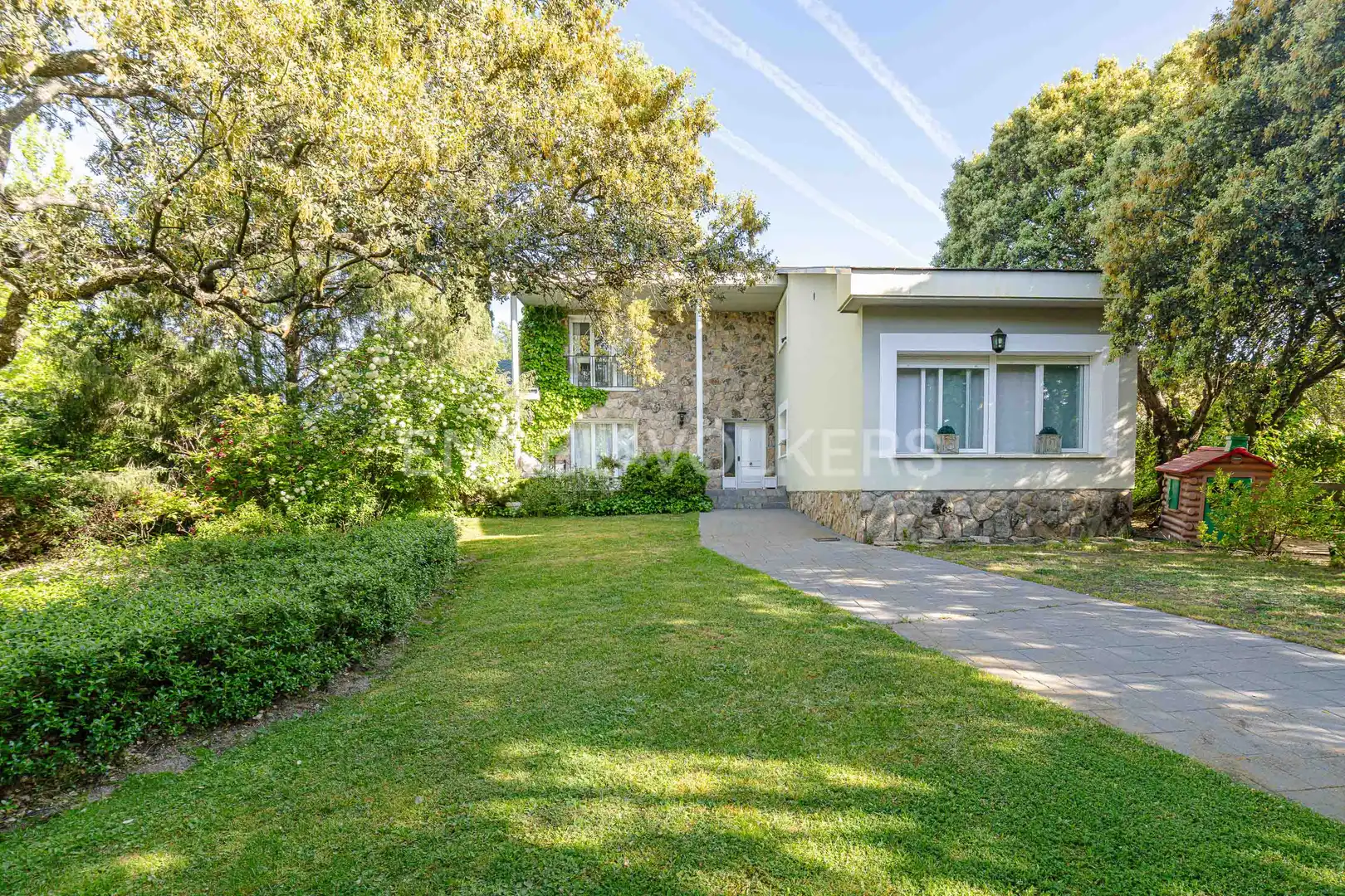 Exterior view of Houses for sale in Valdemorillo  with Heating, Private garden and Terrace