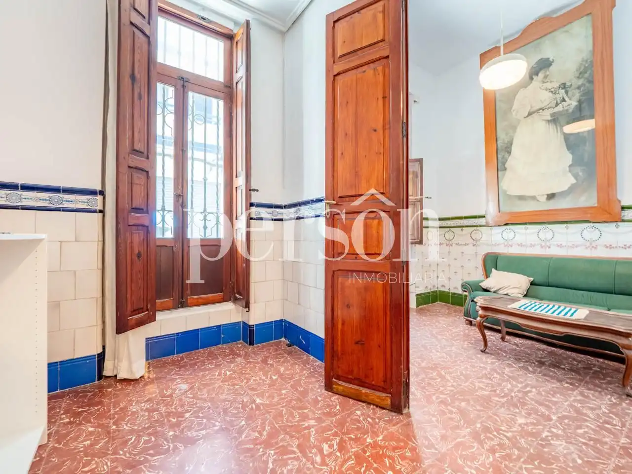 Erdgeschoss zum Verkauf in Valencia mit Terrasse