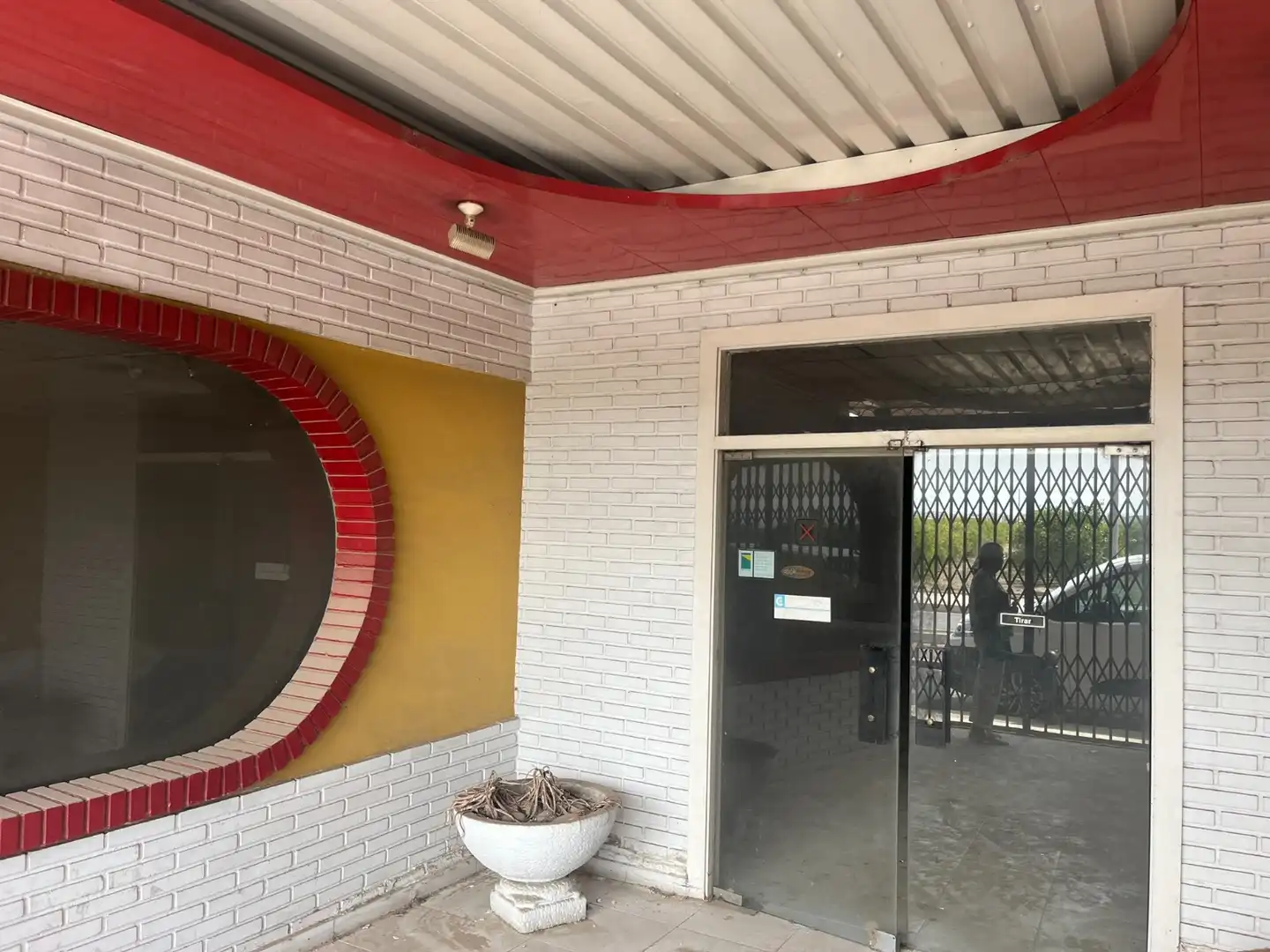 Local comercial en venta en Carrer de Salvador Giner 2, imagen 4