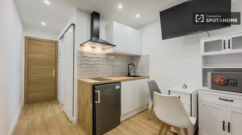 Photo 3 of Flat to rent in El Poble Sec - Parc de Montjuïc, Barcelona