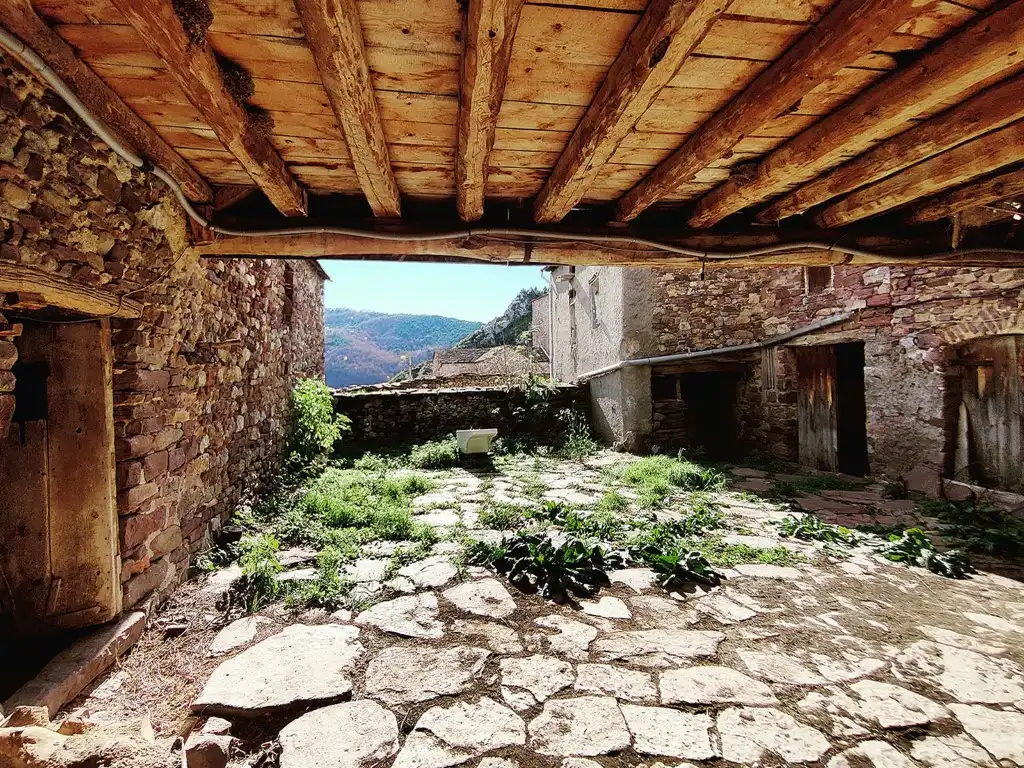 Vista exterior de Casa o xalet en venda en Laspaúles