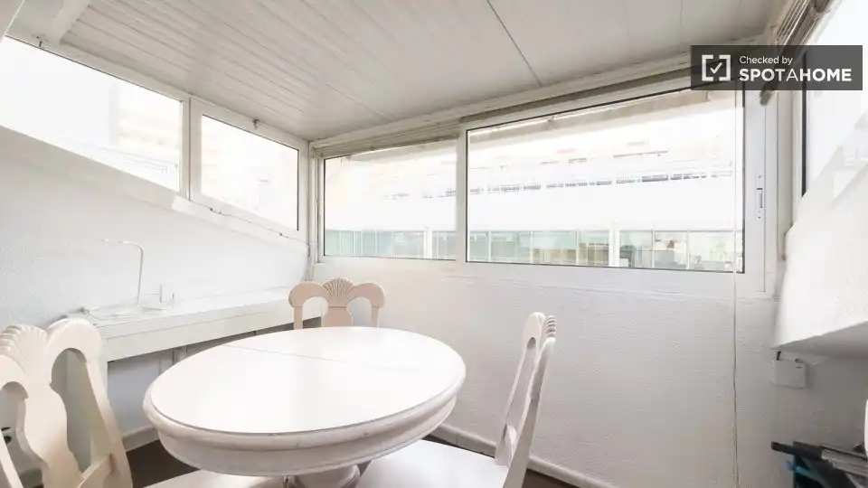 Flat with terrace to rent in Sants - Montjuïc, imagen 6