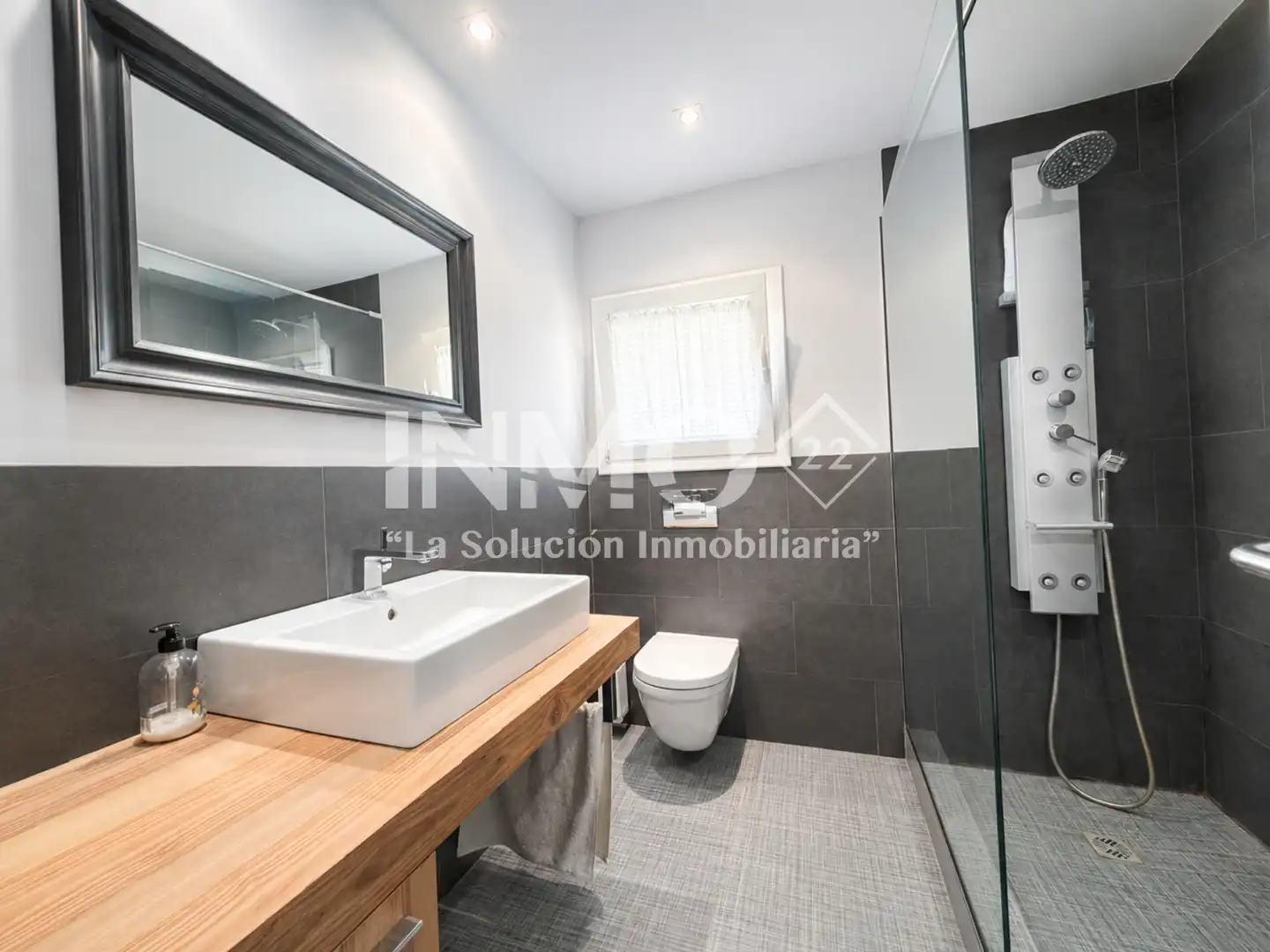Bathroom of Apartments for rent in Cambrils  with Air Conditioner, Heating and Terrace