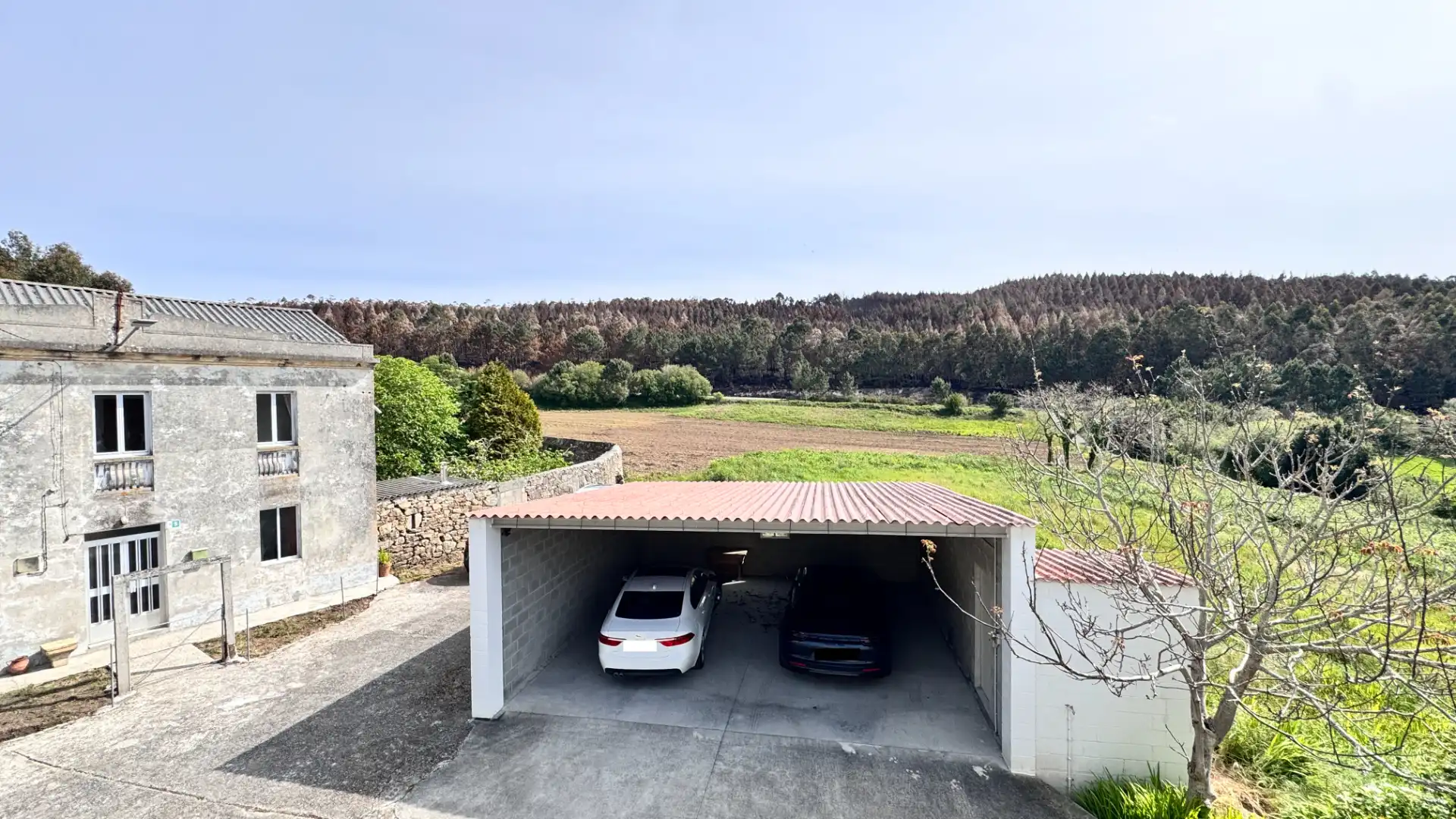 Parking de Casa o chalet de alquiler en Carballo con Parquet, Trastero y Amueblado
