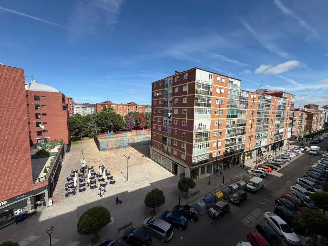 Vista exterior de Piso en venta en Burgos con Calefacción, Terraza y Amueblado