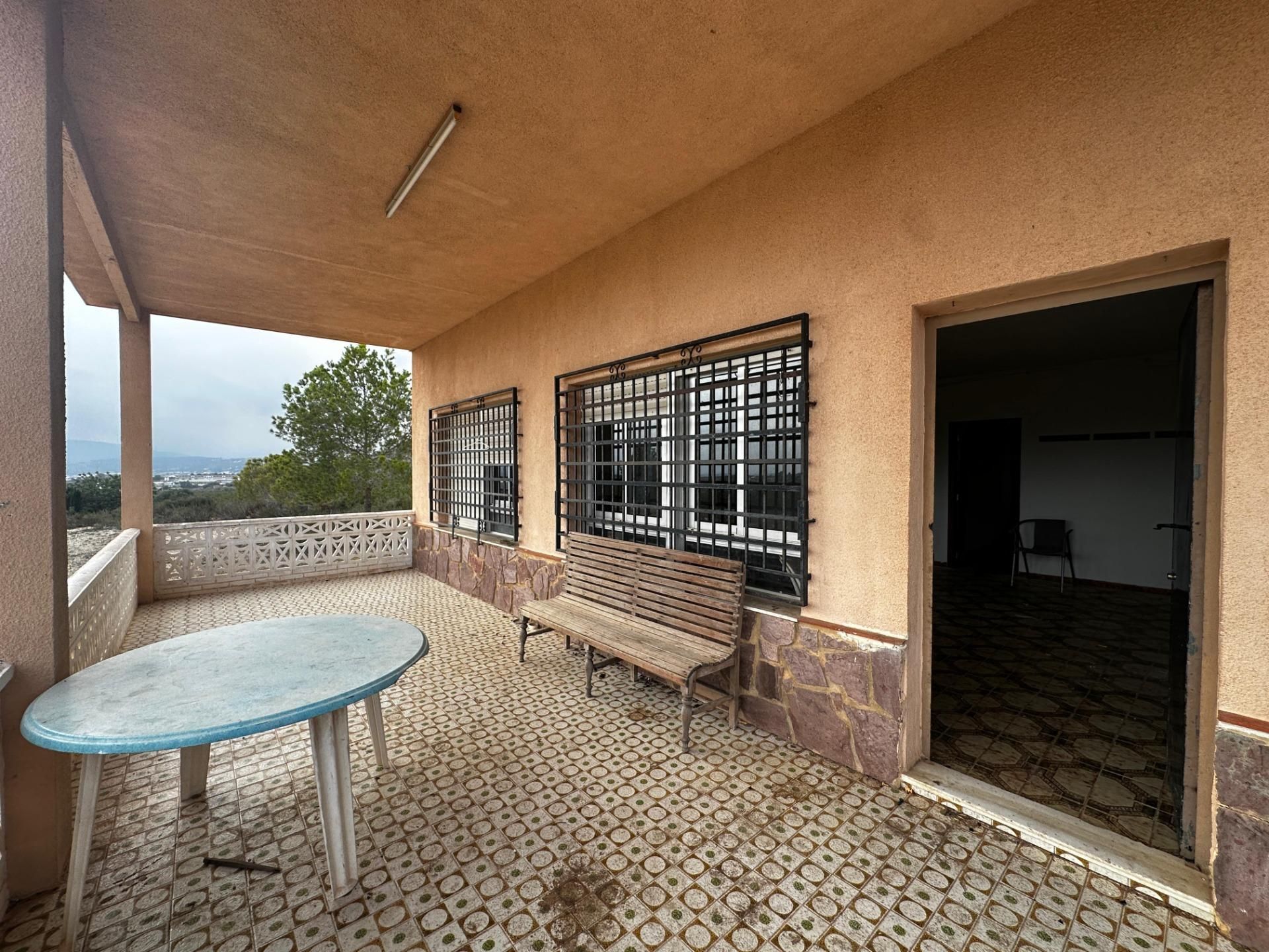 House or chalet for sale in Llombai