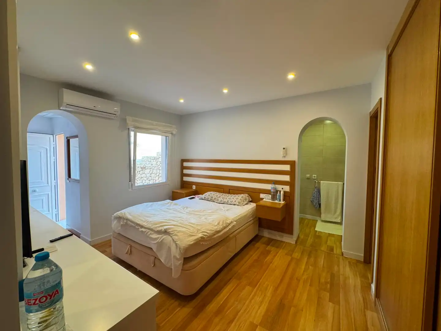 Habitación de Casa o chalet en venta en El Campello con Aire acondicionado, Calefacción y Jardín privado