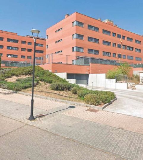 Foto 2 von Garage zur Miete in Avenida del Cantábrico, 2, Las Castañeras - Bulevar, Arroyomolinos (Madrid)