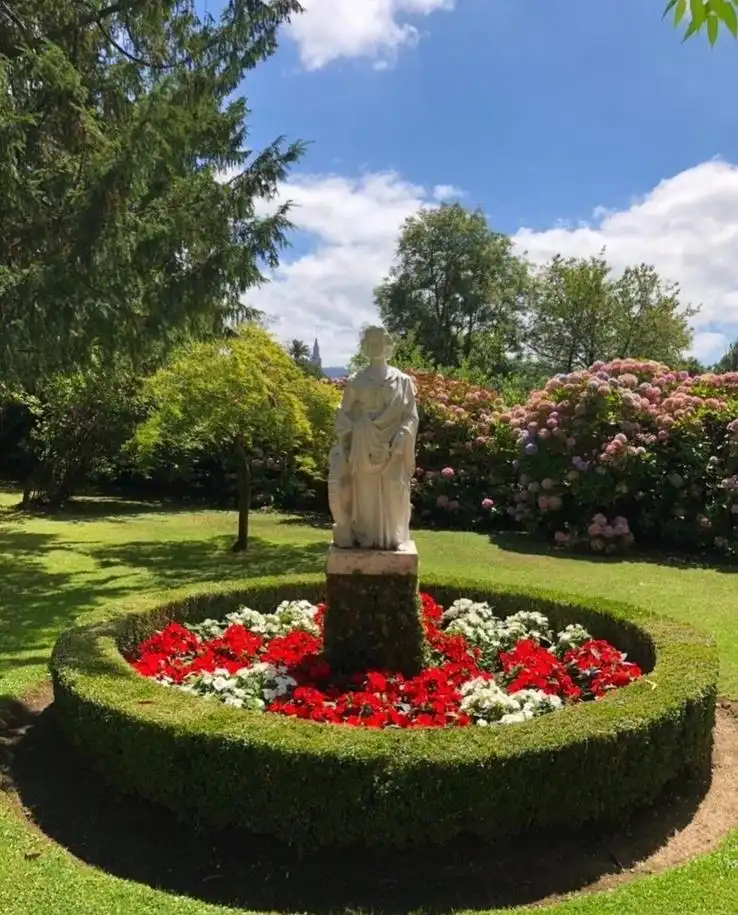 Jardí de Casa o xalet en venda en Gijón  amb Jardí privat, Terrassa i Moblat