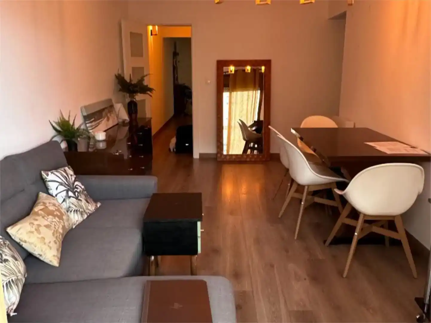 Esszimmer von Wohnung zur Miete in Barcelona mit Parkett, Möbliert und Balkon