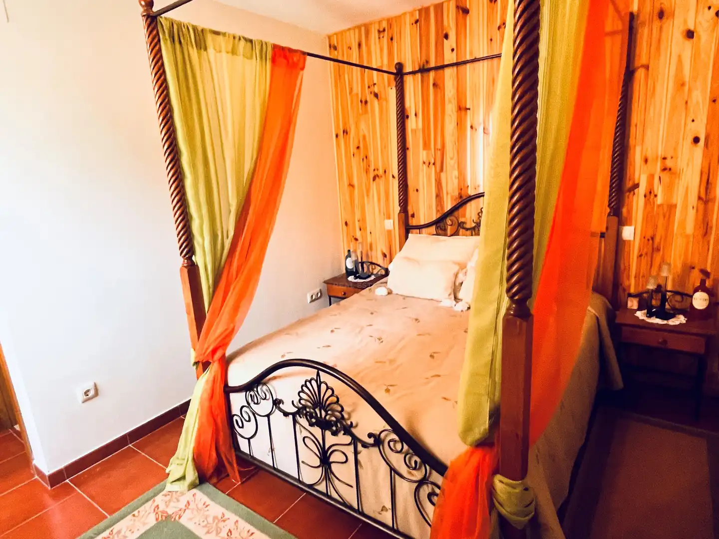 Habitación de Casa adosada en venta en Herradón de Pinares con Calefacción