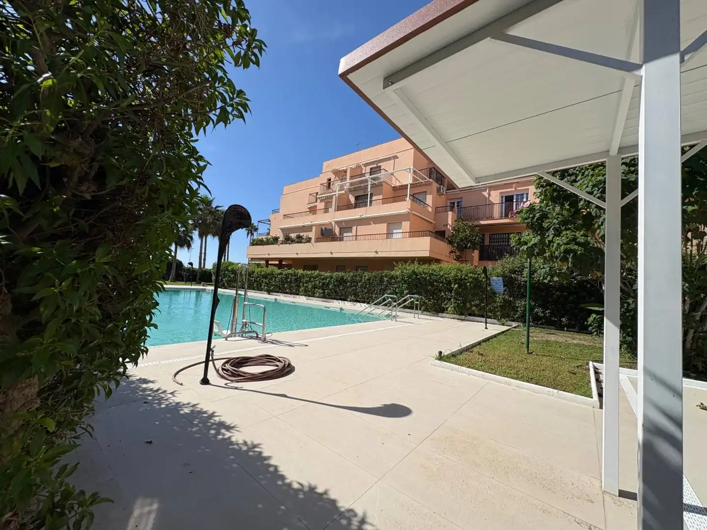 Flat with terrace for sale in Salobreña Costa, imagen 3