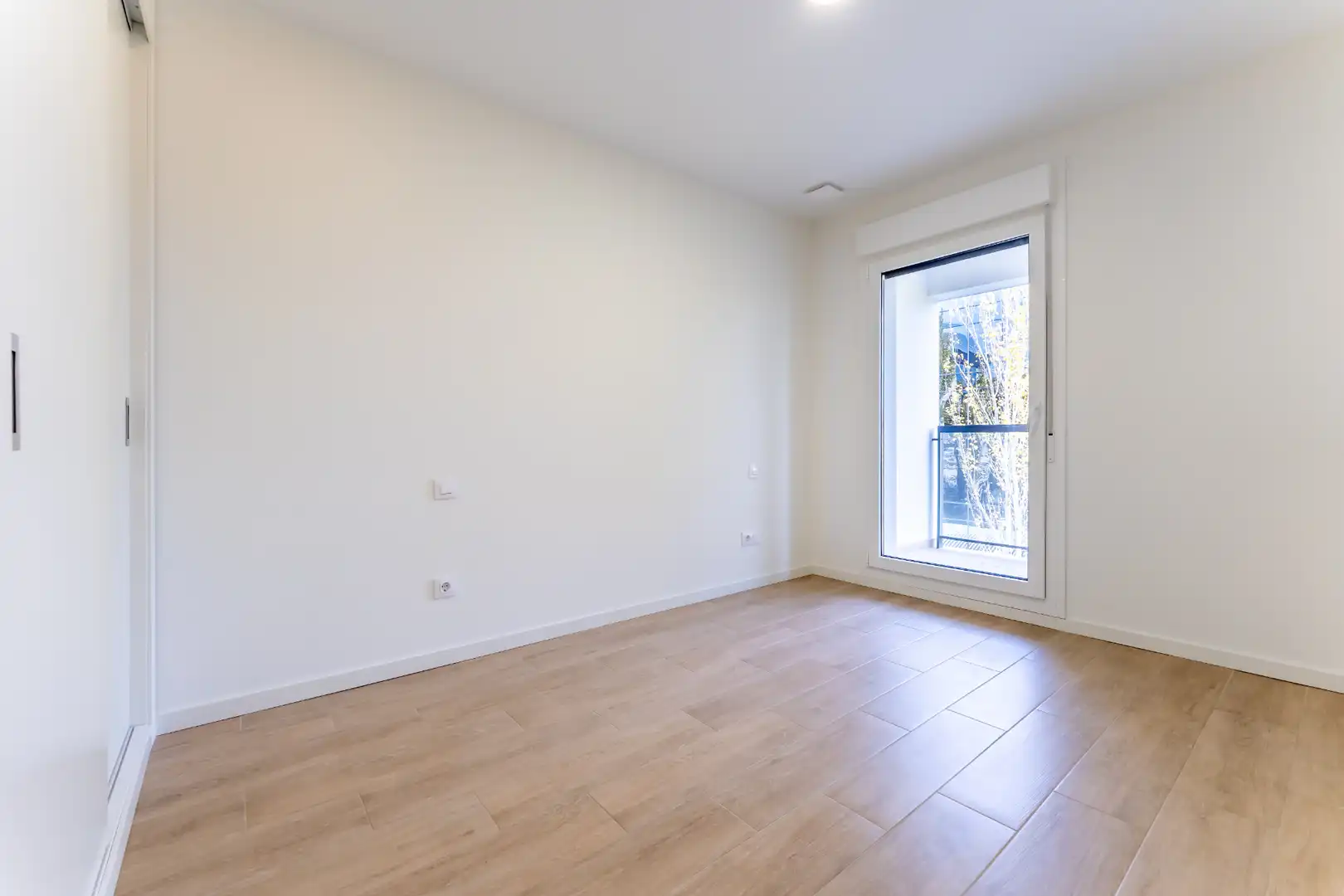 Flat for rent in Calle de Juan Ignacio Luca de Tena, 28, Salvador
