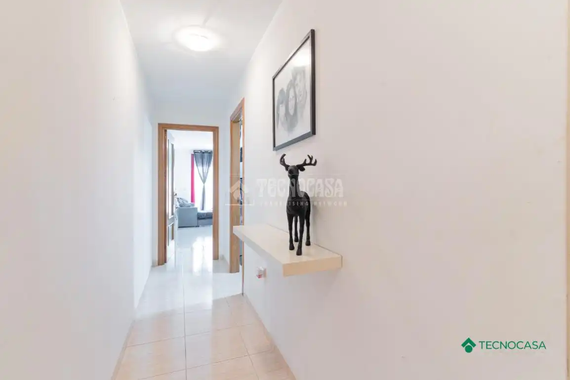 Flat for sale in Roquetas de Mar  with Furnished and Balcony
