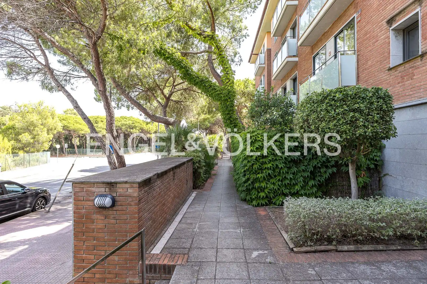 Exterior view of Flat for sale in Gavà  with Air Conditioner, Heating and Parquet flooring