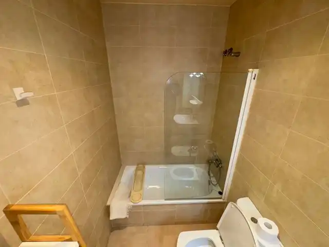 Baño de Planta baja en venta en Arenys de Mar con Calefacción, Amueblado y Horno