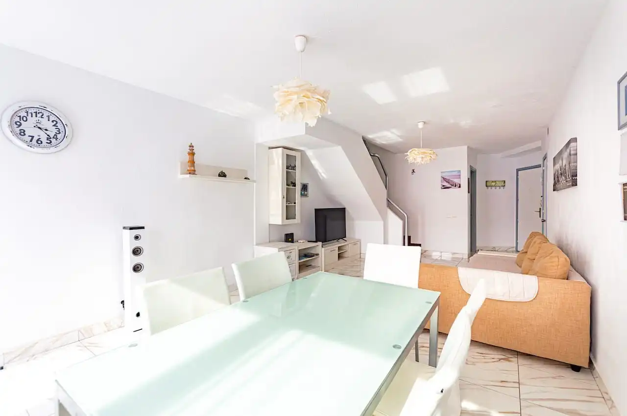 Esszimmer von Maisonette zum Verkauf in La Oliva mit Terrasse, Abstellraum und Möbliert