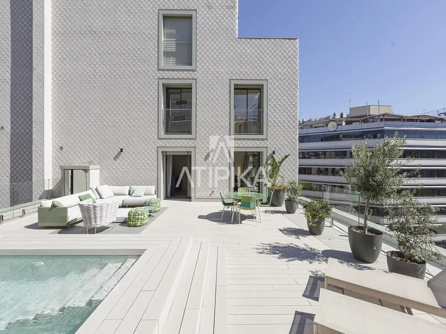 Terrasse von Dachboden zum Verkauf in Barcelona mit Klimaanlage, Heizung und Terrasse