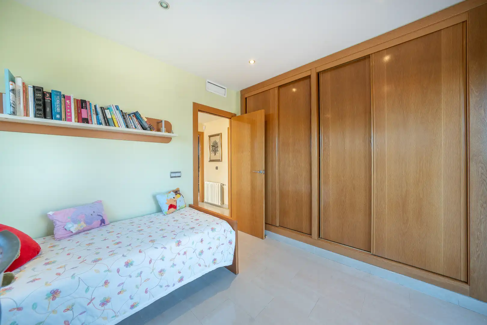 Habitación de Casa o chalet en venta en Torrevieja con Aire acondicionado, Calefacción y Jardín privado